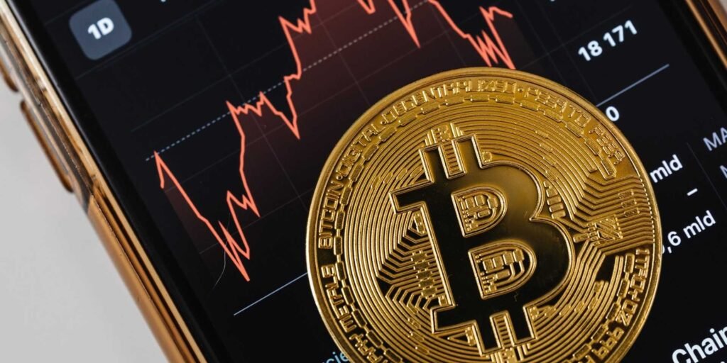 Crypto 30×: High Leverage in Crypto — Promise and Pitfall